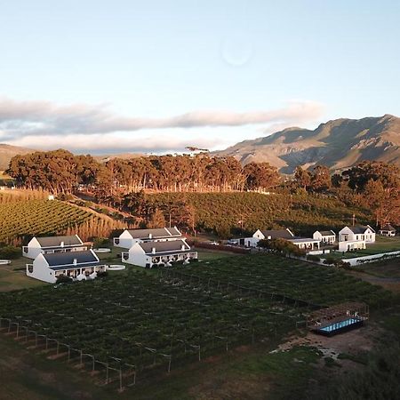 Endless Vineyards At Wildekrans Wine Estate Konuk evi Botrivier Dış mekan fotoğraf